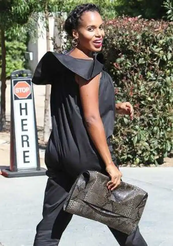 Pregnant Kerry Washington glows as she hits the streets of LA
